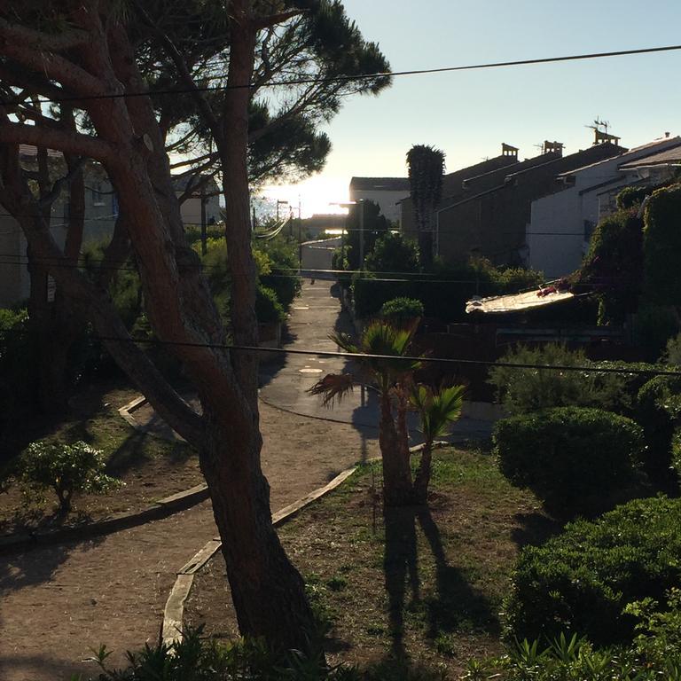 Maison Bord de Mer Six-Fours-les-Plages Exterior foto